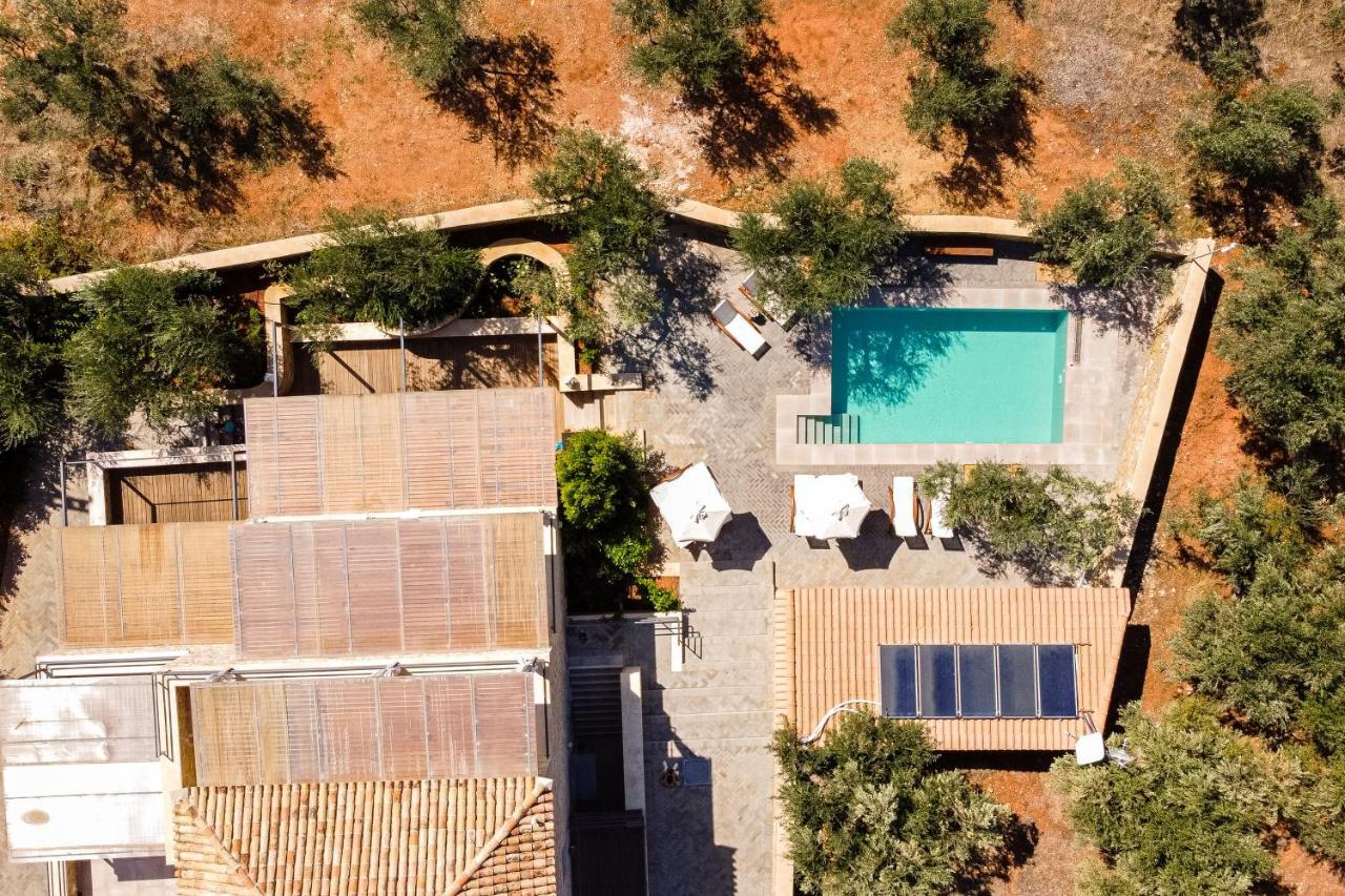 Lithos Guesthouse Kardamili מראה חיצוני תמונה