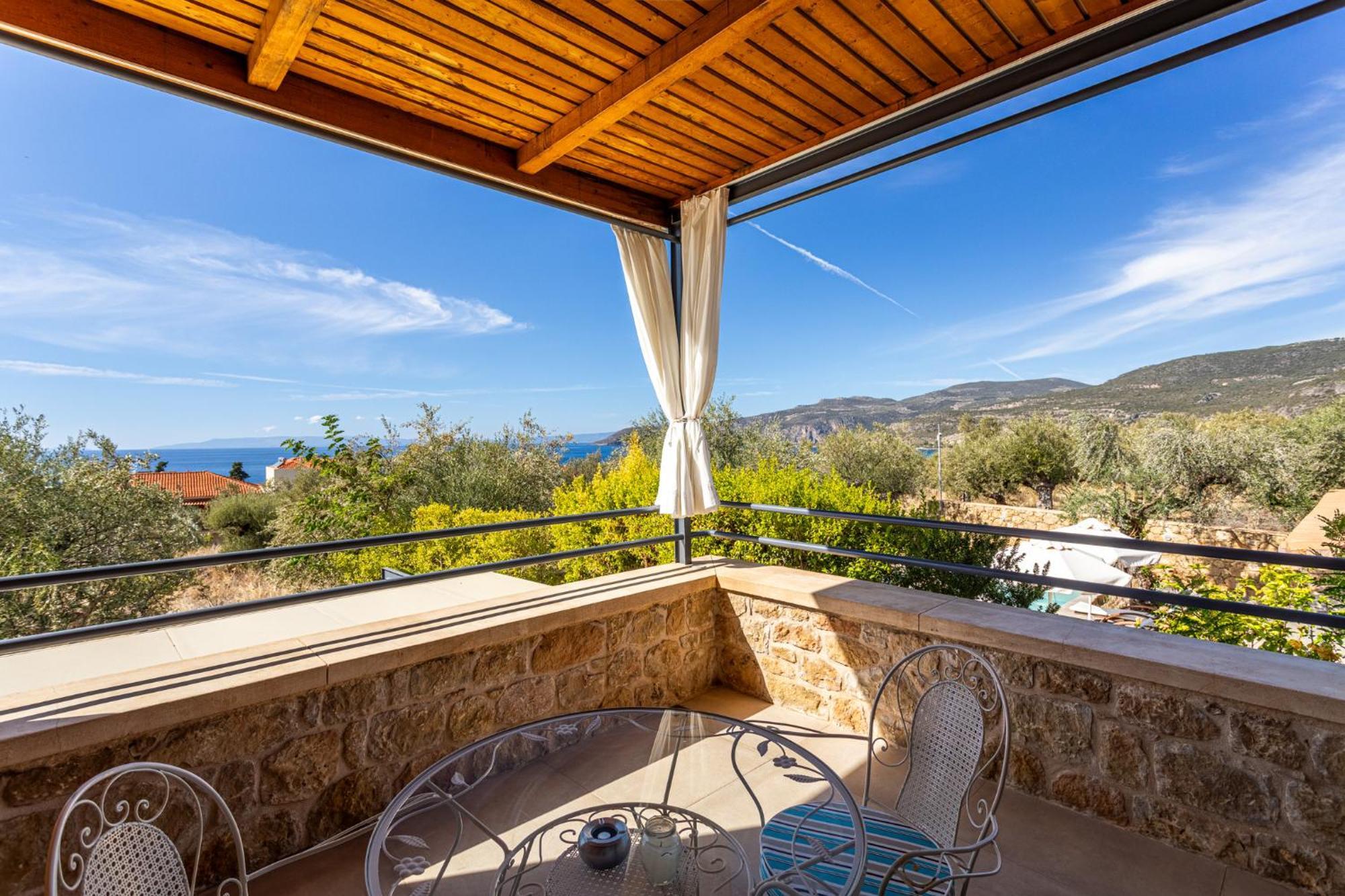 Lithos Guesthouse Kardamili מראה חיצוני תמונה