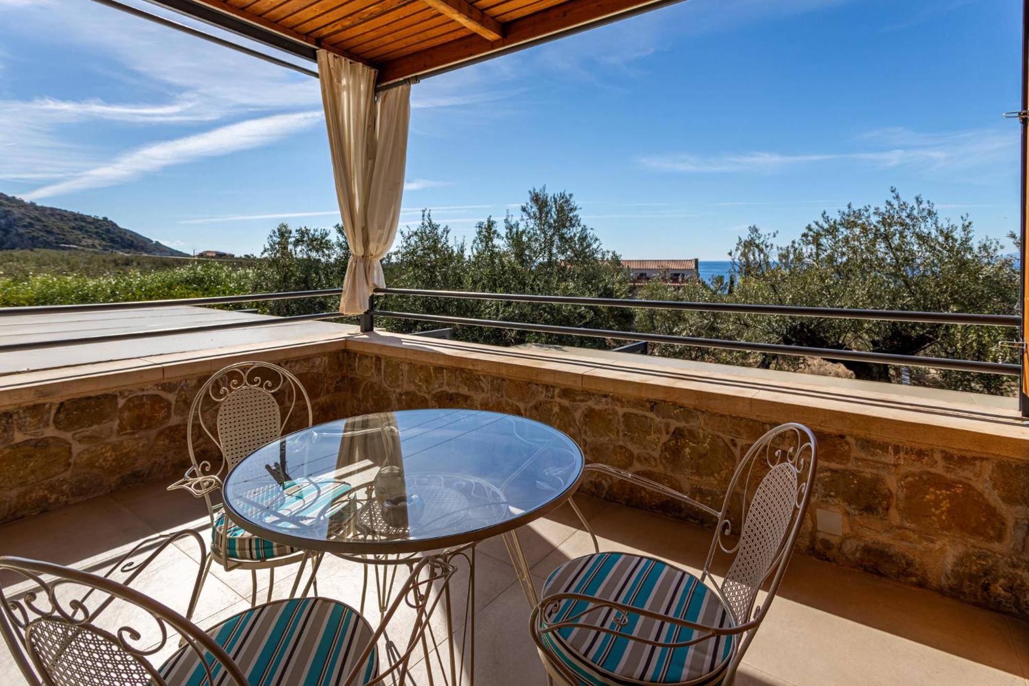 Lithos Guesthouse Kardamili מראה חיצוני תמונה