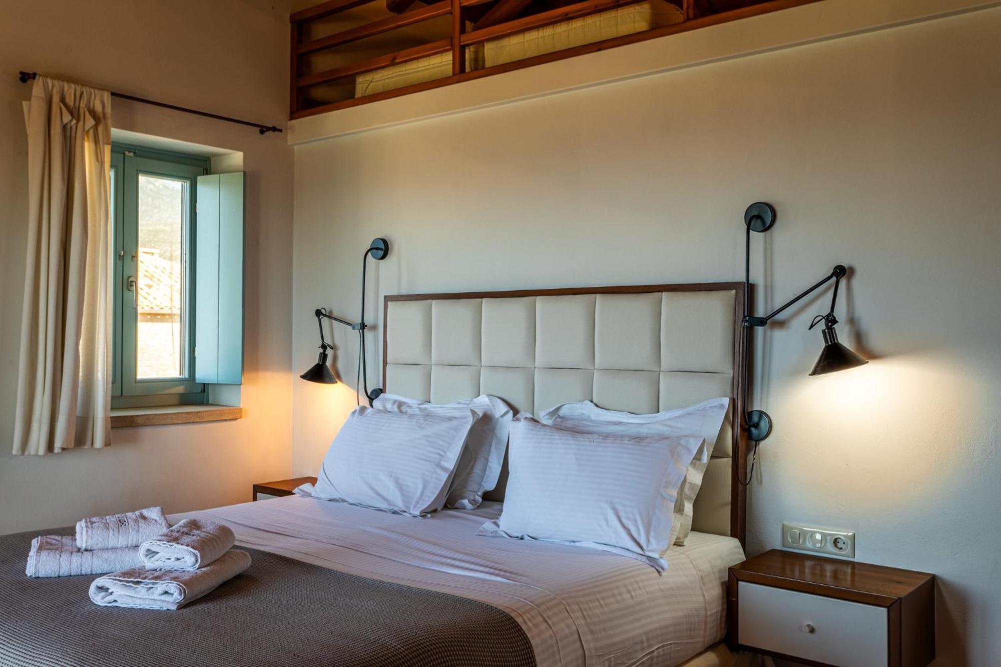 Lithos Guesthouse Kardamili מראה חיצוני תמונה