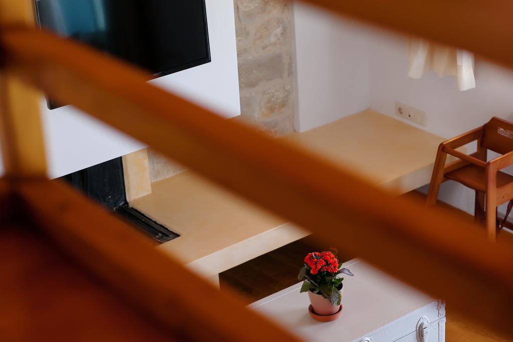 Lithos Guesthouse Kardamili מראה חיצוני תמונה