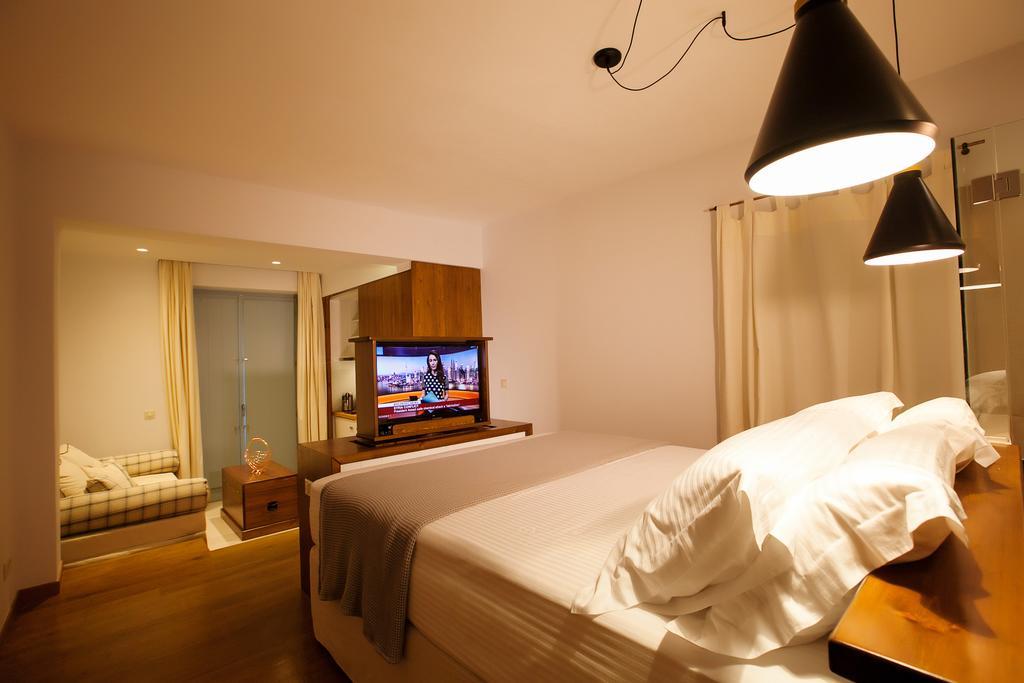 Lithos Guesthouse Kardamili מראה חיצוני תמונה