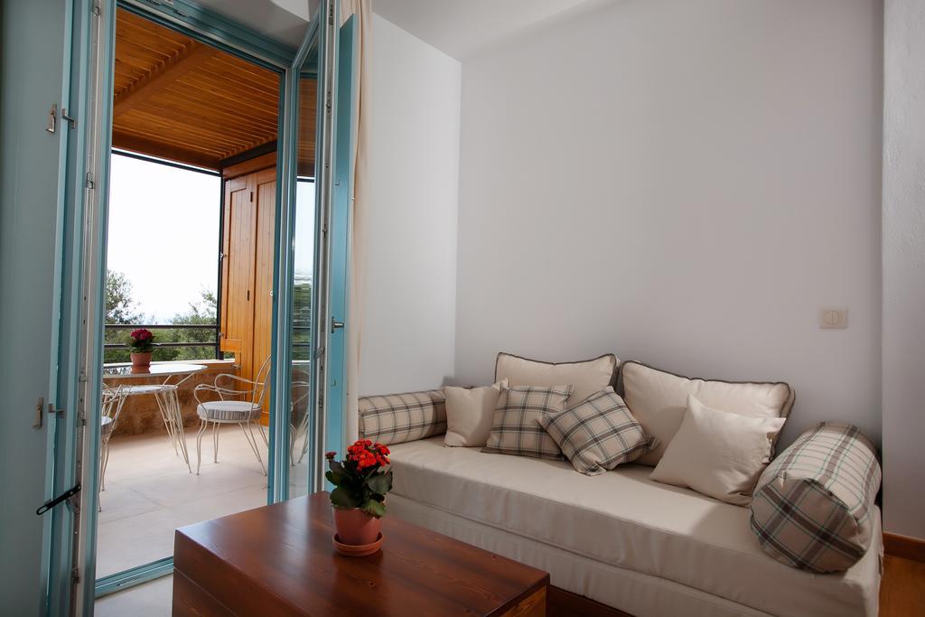 Lithos Guesthouse Kardamili מראה חיצוני תמונה
