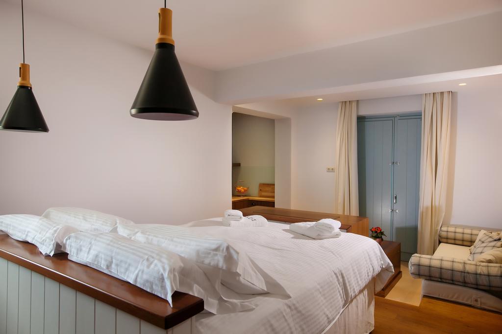 Lithos Guesthouse Kardamili מראה חיצוני תמונה