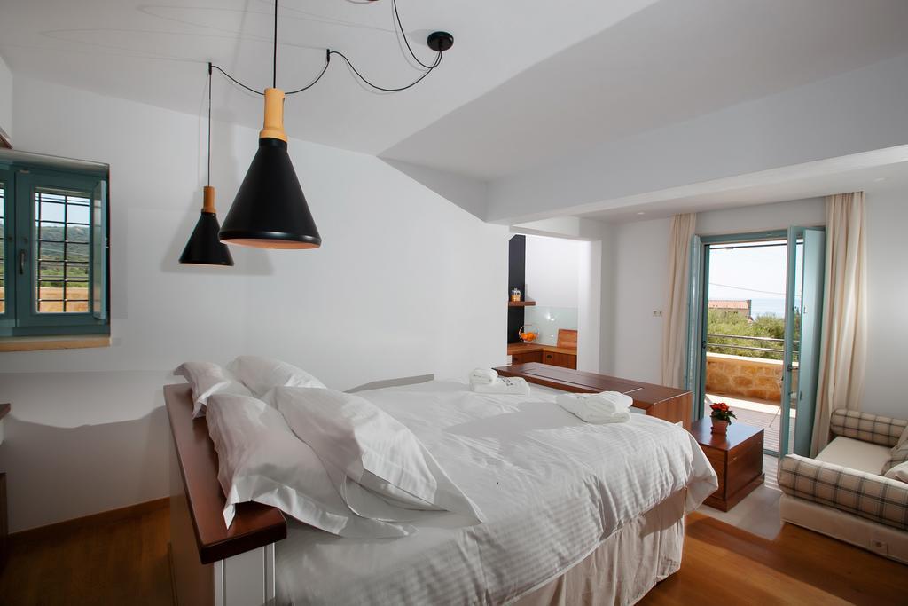 Lithos Guesthouse Kardamili מראה חיצוני תמונה