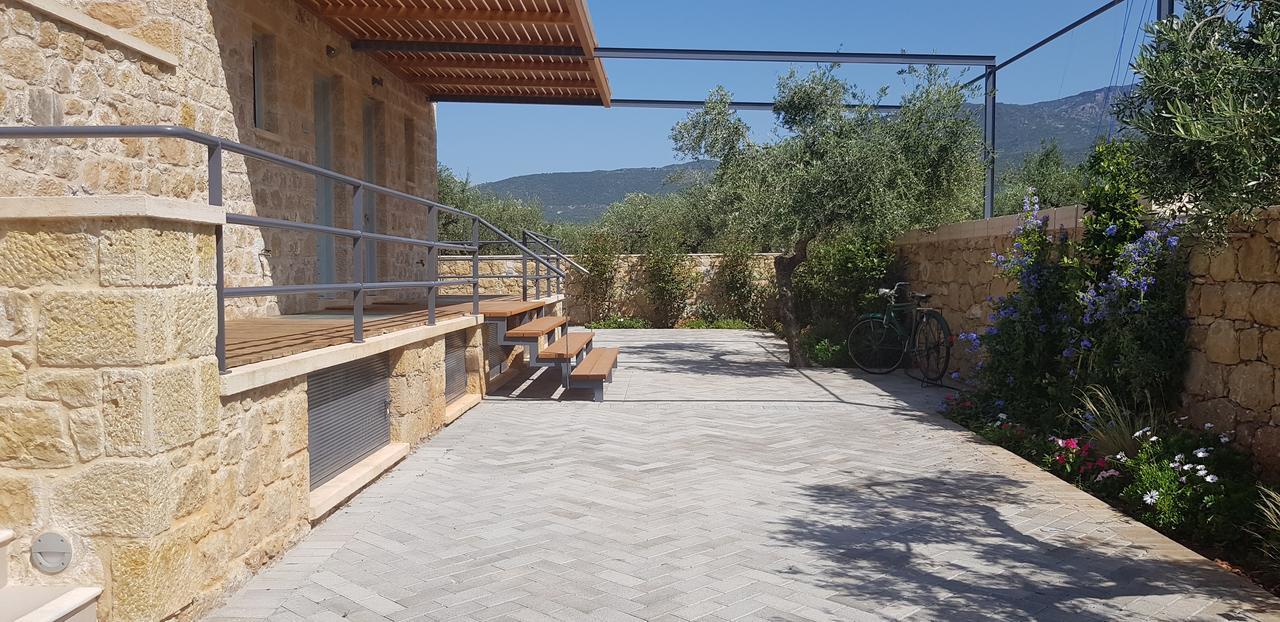 Lithos Guesthouse Kardamili מראה חיצוני תמונה